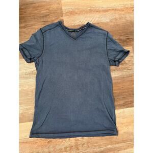 Rock & Republic vintage stonewashed blue v neck t shirt sz Mens small